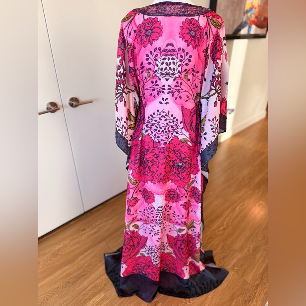Vibrant Pink Floral Maxi Dress - Picture 10 of 13